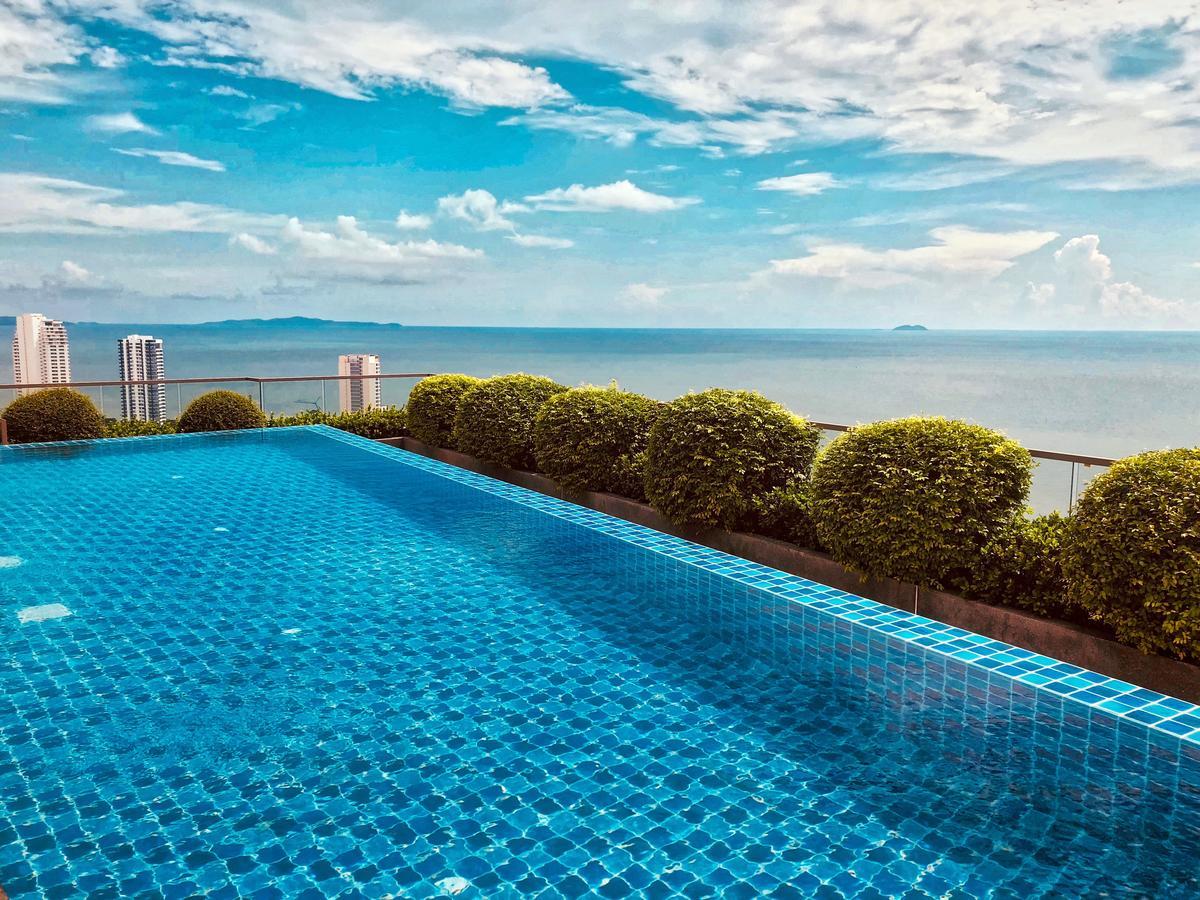 The Peak Towers Pattaya Apartment Ngoại thất bức ảnh