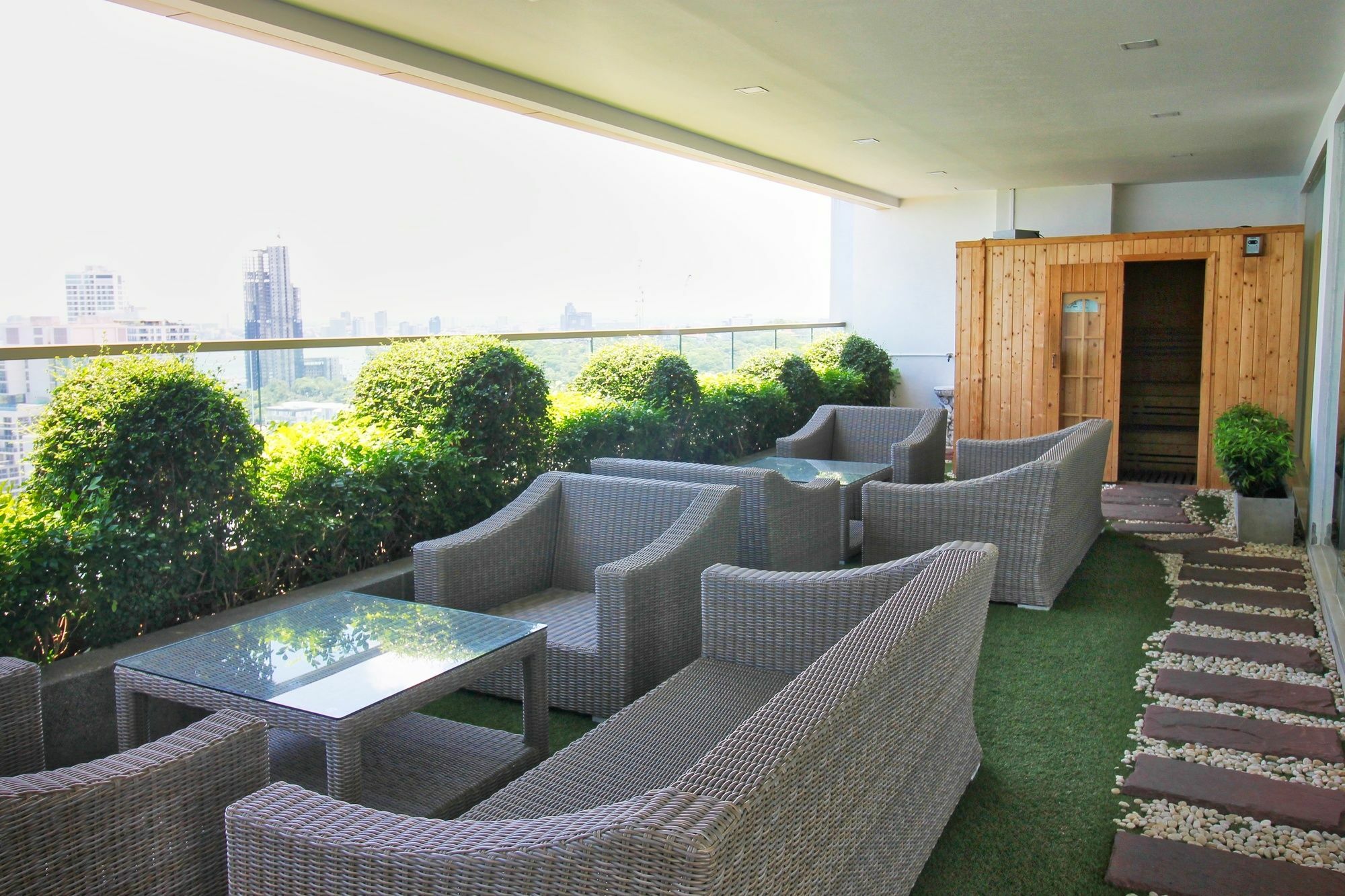 The Peak Towers Pattaya Apartment Ngoại thất bức ảnh