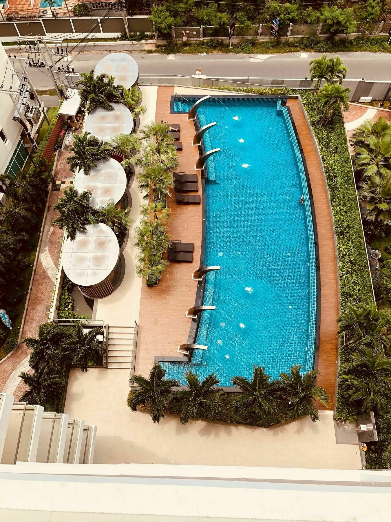 The Peak Towers Pattaya Apartment Ngoại thất bức ảnh